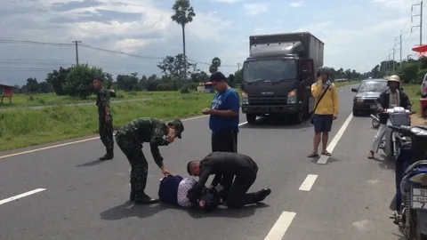 ชาวบ้านอุบลราชธานี ปลื้ม 3 ทหาร ฮีโร่! จอดรถช่วยผู้บาดเจ็บกลางถนน
