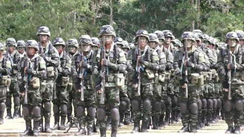 ทบ.ไทย-ทบ.ออสซี่ ร่วมฝึกผสมร่วม 'แชปเปิ้ล โกล์ด 2015' รับมือก่อการร้าย