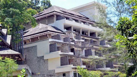 ยึดรุก 'สิรินาถ' 12 ไร่ ค่าพันล.