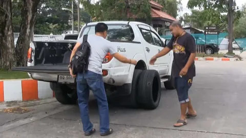 หนุ่มส่งเหล้า อ้าง จนท.ศุลกากร 'ทักษิณ 10' ขับรถไล่ยิง โทรขู่เรียก 5 แสน