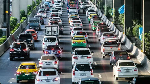 รัฐปิดประตูรับมอบ “รถยนต์คันแรก”