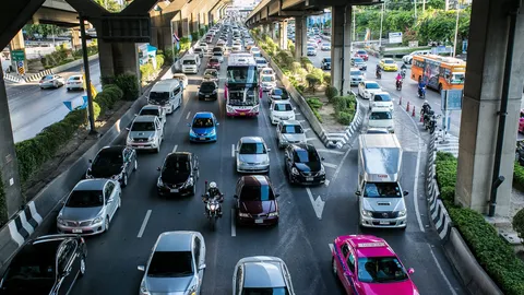 เย็นนี้เลี่ยง'รามคำแหง'มีเตะบอลไทย-อิรัก คาดจราจรสาหัส!