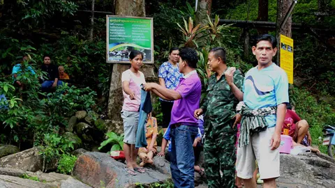 หายลึกลับ! 2 สาวใหญ่ อสม. ตกปลาบนน้ำตก คาดถูกน้ำป่าซัด