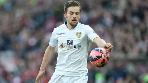 'ผีแดง' เล็งคว้า 'เทย์เลอร์' แบ๊กซ้ายลีดส์ ช่วง ม.ค. ปีหน้า