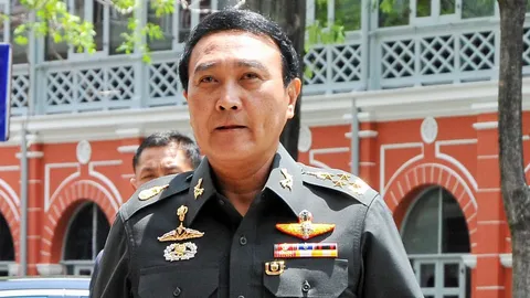 อุดมเดช สั่ง มทภ.4 -ฉก.3 จังหวัดภาคใต้ คุมเข้มสถานการณ์ช่วงปลายปี