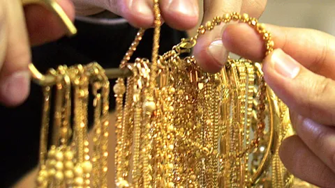 ทองนิวยอร์กพุ่งแรง ดันทองไทยขึ้น 100 รูปพรรณขายบาทละ 19,600 