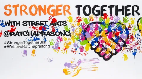 คนหัวใจศิลป์ ร่วมคืนความคึกคักย่านราชประสงค์