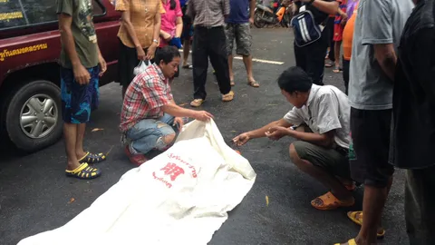 หนีไม่ทัน!! น้ำตกถล่ม ซัดครูสาวใหญ่ติดต้นไม้ ตายอนาถ 