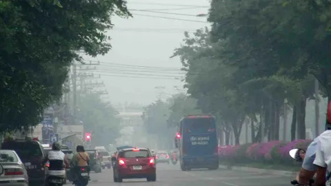 สงขลาหมอกหนา ฟ้าปิด เครื่องบินเช้าลงจอดดีเลย์ 4 เที่ยว 