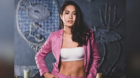 ‘พ้อย’ อวดหุ่นแซ่บ