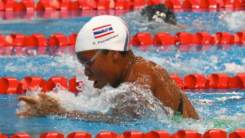 ‘หมอนอิง’ ฟอร์มแรง ว่ายได้แล้ว 3 ทอง'เอเชี่ยนเอจ'