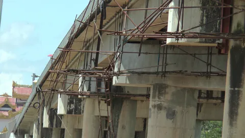 เมียนมาระงับรถบรรทุกวิ่งขึ้นสะพาน"ไทย-เมียนมา"หวั่นพังถล่ม