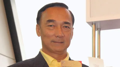 ไฟเขียวขึ้นค่าธรรมเนียมใบขับขี่ “ออมสิน” แจงไม่แพงแค่เพิ่มราคาตามอายุ