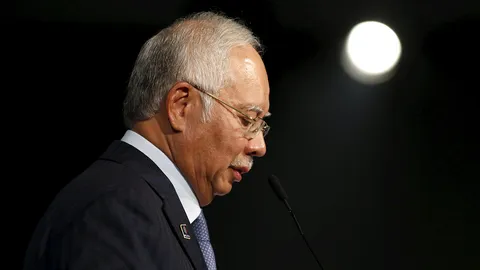 สุลต่านออกโรงจี้นาจิบ เผยรายละเอียดคดีทุจริตกองทุน '1 เอ็มดีบี'