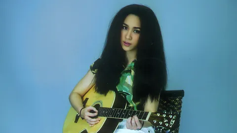 ‘พลอย’ตีบทแตกเมียน้อย