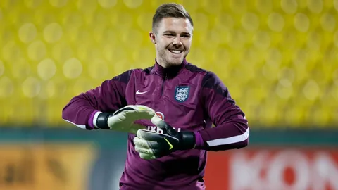 'บัตแลนด์' ท้าชน 'ฮาร์ท' หวังยึดมือหนึ่งทีมชาติอังกฤษ