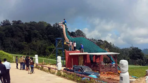 รื้อถอนแล้ว