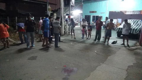 หนุ่มรับเหมาเลือดร้อน เจออริเก่า จ่อยิงสนั่นดับ 1 สาหัส 1 