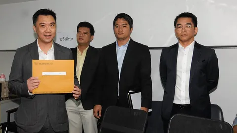 จ่อซัก 'ผจก.ดารา' ข้อมูล-โชว์เบียร์