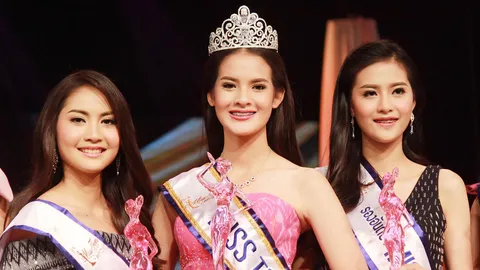 แจ้งเกิดดาวดวงใหม่ 'น้องครีม' สาววัย 15 คว้ามงกุฎ 'มิสทีนไทยแลนด์ 2015'