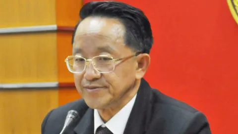 'เพื่อไทย' จ่อชวนสาวก แต่งแดงทุกสัปดาห์ ทวงความเป็นธรรมให้ 'ปู'