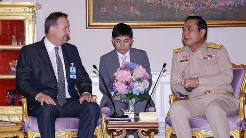 "ประยุทธ์" พบ "ซีอีโอ" ฟื้นความเชื่อมั่น 