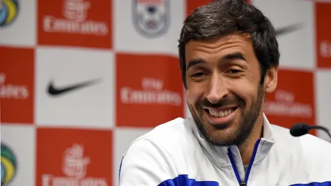 สาวกชุดขาวเฮ! 'ราอูล' ยัน คัมแบ็ก 'มาดริด' แน่ หลังแขวนสตั๊ด