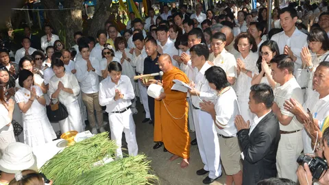 'โหรวารินทร์' ชี้ 'ประยุทธ์' ผ่านวิบากกรรม ต้องพยุง ปท.อีก 3 ปี