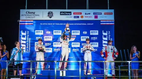 'โลเปซ' ซิ่งซิวแชมป์โลกเวิลด์ทัวริ่งคาร์ สมัย 2 บนแดนสยาม