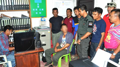 รวบหนุ่ม แก๊ง 18 มงกุฎ อ้าง 'ท่านผู้หญิงบุญเรือน' ลวงเงินบริจาค