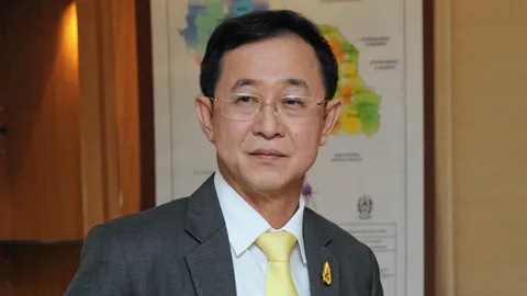 'อาคม' คาดโทษ 'จรัมพร' เร่งฟื้นการบินไทย ภายใน มี.ค. 59