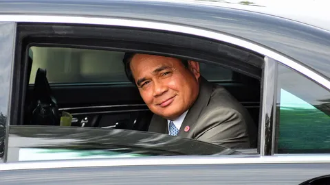 'บิ๊กตู่' ไปอุบลฯ ขันนอตงานรัฐ กระตุ้น ศก. อีสานใต้