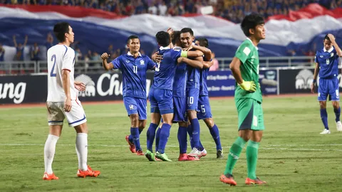 สรุปข่าวประจำวันที่ 12-13 พ.ย. 58 ตั้งแต่เวลา 18.00 - 06.00 น.