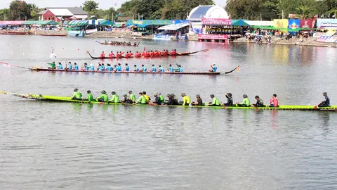 ประมวลภาพ 'ศึกยอดฝีพายไทยรัฐ' เมืองพิมาย 14 พ.ย.