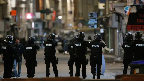 ตร.ฝรั่งเศสบุกเขตแซงต์ เดอนิส ดับ 2-ไม่ชัดผู้บงการโจมตีปารีสตายหรือไม่