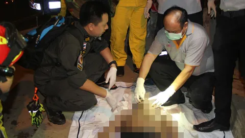 สลด! หนุ่มเชียงราย ลอยคอแม่น้ำกก เก็บเงินในกระทง จมน้ำดับ