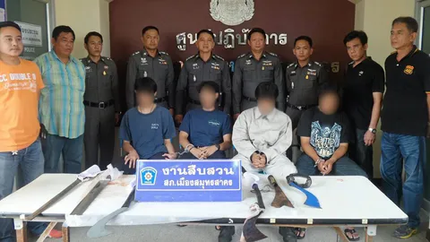 รวบ4โจ๋ฆ่าอริข้างโรงพัก แค่มองหน้าลอยกระทง