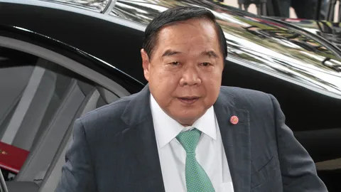 รมว.กลาโหม ลั่น ไม่หวั่นตกเป็นเป้าลอบทำร้าย ขอทำหน้าที่เพื่อชาติ