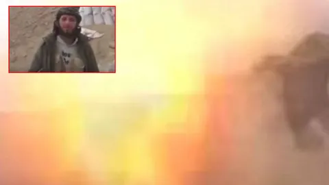 ช็อก! กระสุนปืนค. ตกตูมสนั่นใส่นักรบญิฮัดในซีเรีย กำลังอัดคลิปปลุกระดม (ชมคลิป)