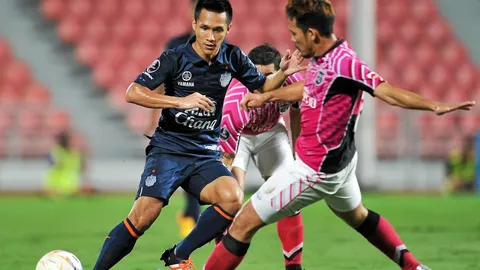 'ตูเญซ' ฮีโร่! 'บุรีรัมย์' อัดชัยนาท 2-0 ชิงดำ 'กิเลน' ศึกเอฟเอคัพ 