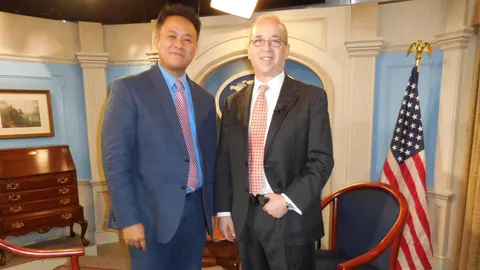 สัมภาษณ์พิเศษผู้ช่วยรัฐมนตรีต่างประเทศสหรัฐฯ ตอนที่ 3