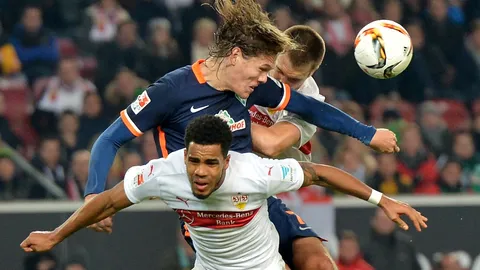 'ม้าขาว' หนีบ๊วย เปิดรังเจ๊า 'นางนวล' 1-1