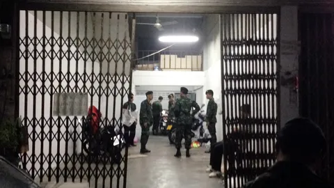 ทหารทลายบ่อนไฮโล กลางกรุงฯ ย่าน ซ.เฉลิมพระเกียรติ ร.9