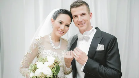 ชาม สุขล้น...เจมส์ สัญญารักชาตินี้และทุกชาติ