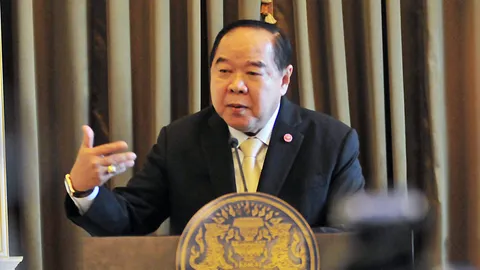 'ประวิตร' ถก คกก.ปฏิรูปมั่นคง เร่งแก้ปัญหาการบิน