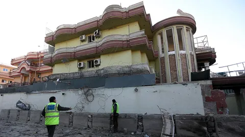 ตาลีบันโจมตีบ้านรับรองสถานทูตสเปนในอัฟกานิสถาน ดับ 10 ศพ