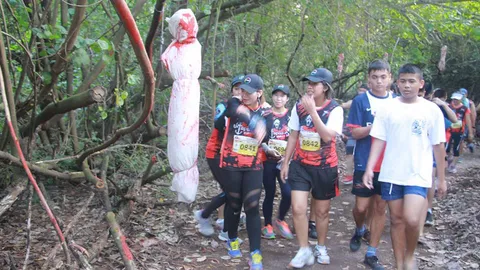 วิ่งแข่งสุดหลอน! มาราธอนหนีผีที่อู่ตะเภา มากันทั้งซอมบี้ ปีศาจฯ