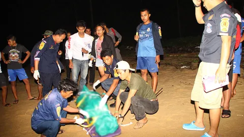 พบศพนิรนาม ลอยเกยชายหาดบ้านกลางอ่าว ชุมพร 