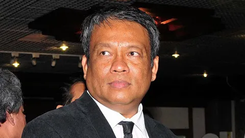 'วัชระ' ซัด 'เต้น' อย่าอ้างง่ายๆ ขออภัยโทษเสื้อแดงเผาศาลากลาง