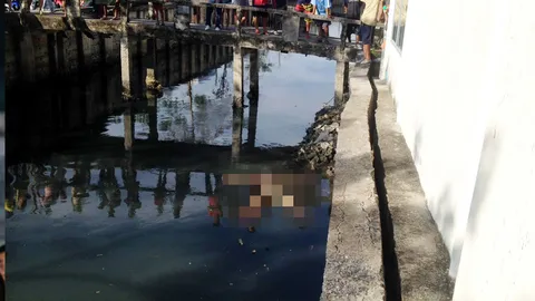 พบศพหนุ่มขึ้นอืดลอยกลางคลองภูเก็ต ตร.เร่งสอบหาสาเหตุ